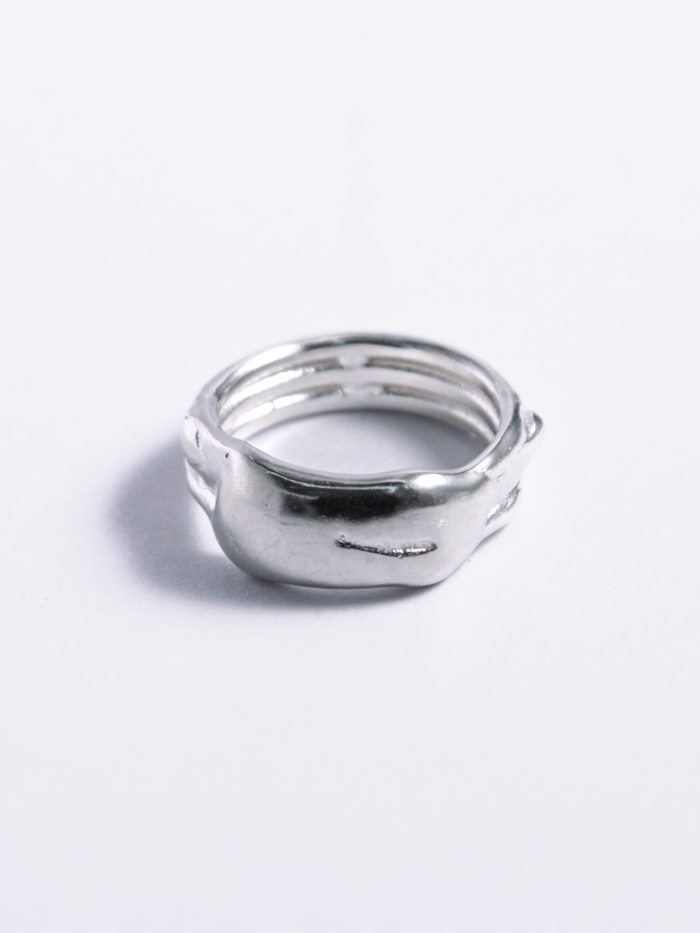 FLOW-02 Ring