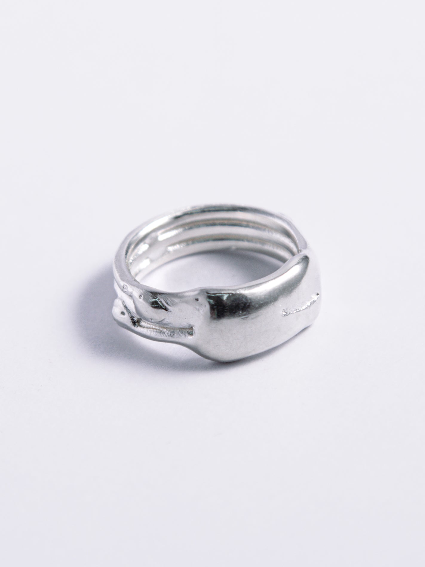 FLOW-02 Ring