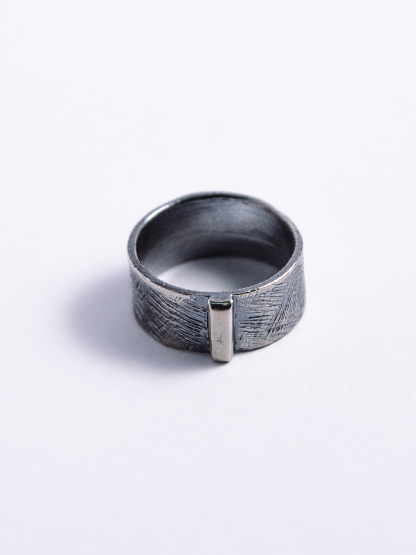 TEXTURE-06 Ring