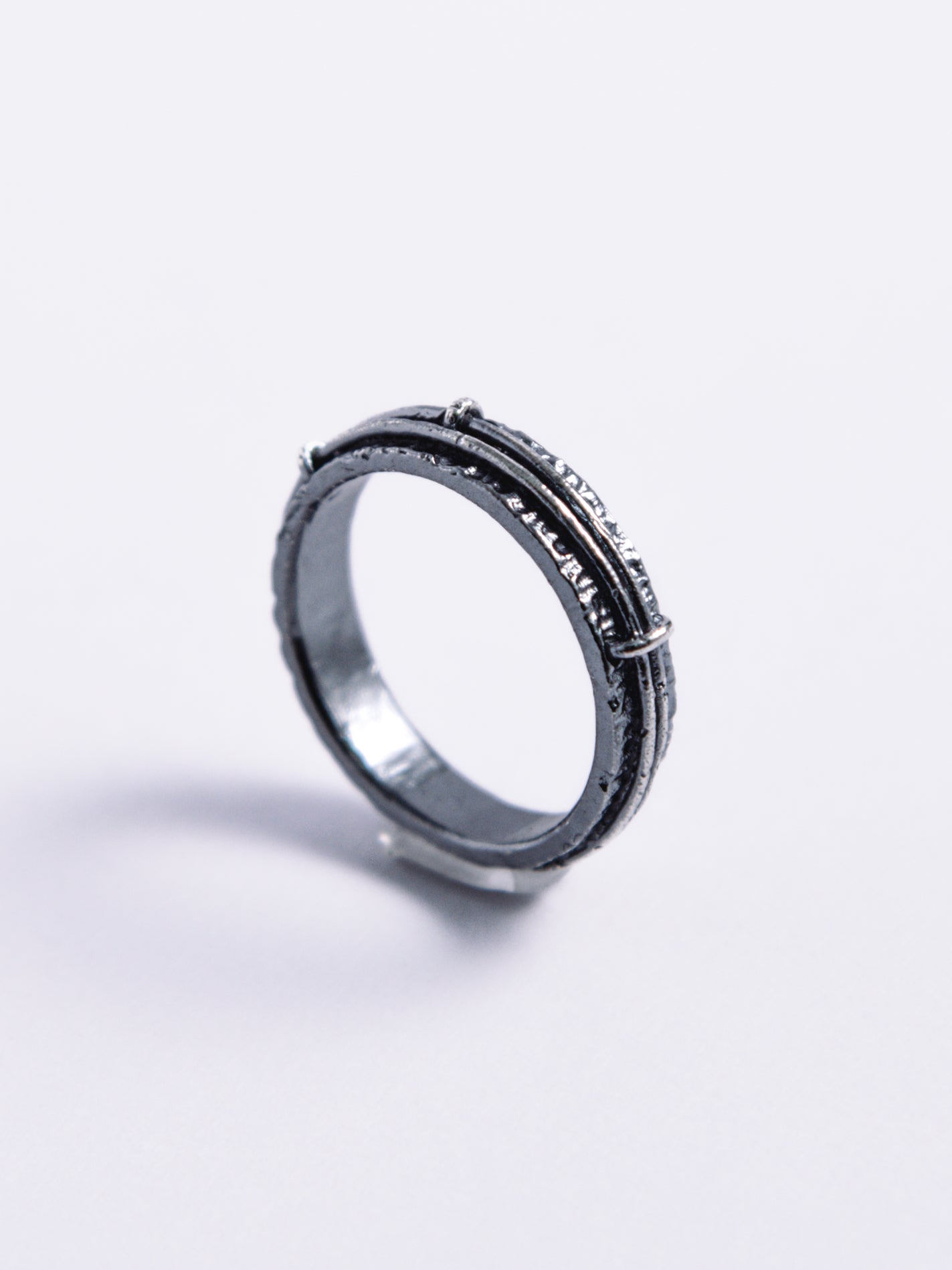 TEXTURE-03 Ring