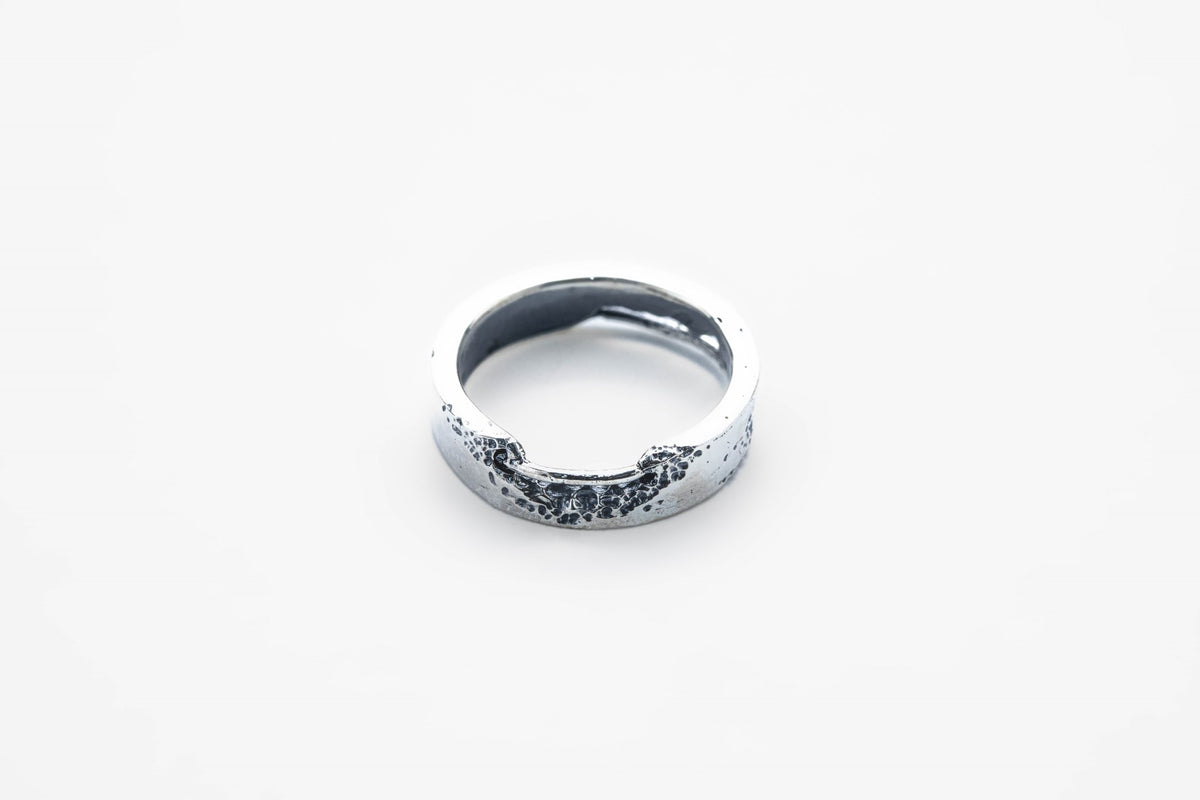RAW-28 Ring